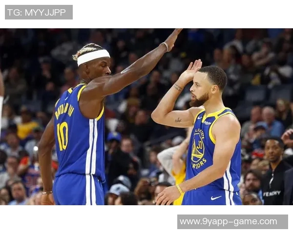 戴尔库里调侃巴特勒演技夸张引发裁判关注的幽默时刻